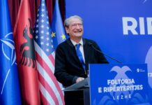 BERISHA PARALAJMËRON PROTESTË KOMBËTARE PËRPARA PARLAMENTIT: NUK PO MARRIM DREJTIMIN E TUBIMIT TË QYTETARËVE